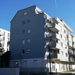 https://exquisit-apartment-simmering.vienna-besthotels.com