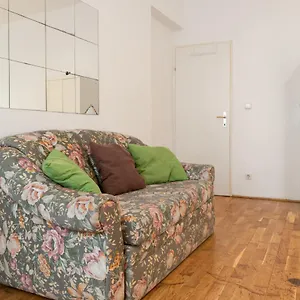 https://bookable-in-lockdown-3-bed-apartment.vienna-besthotels.com